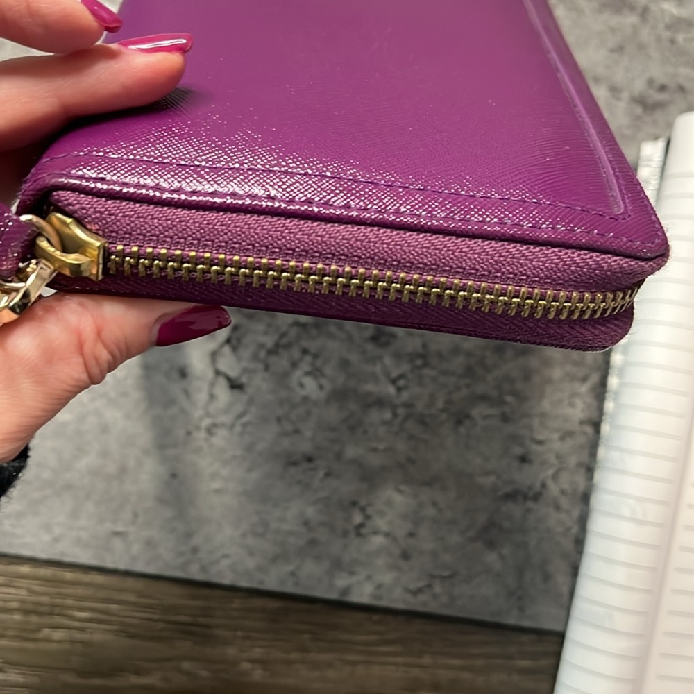 Halogen- wallet - Picture 8 of 9